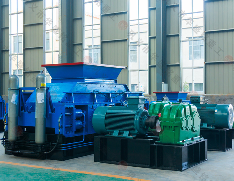 如何選擇自己需要的小型對輥制砂機？