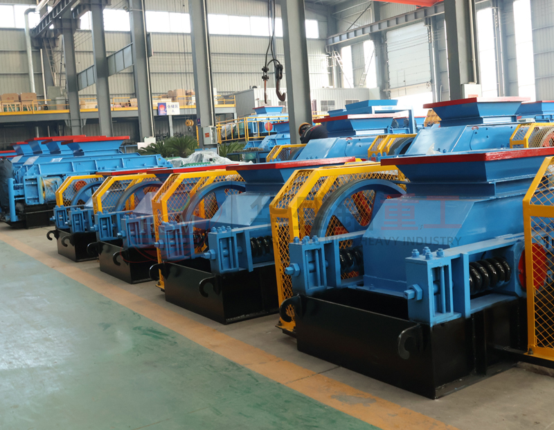 時產(chǎn)20噸對輥制砂機(jī)